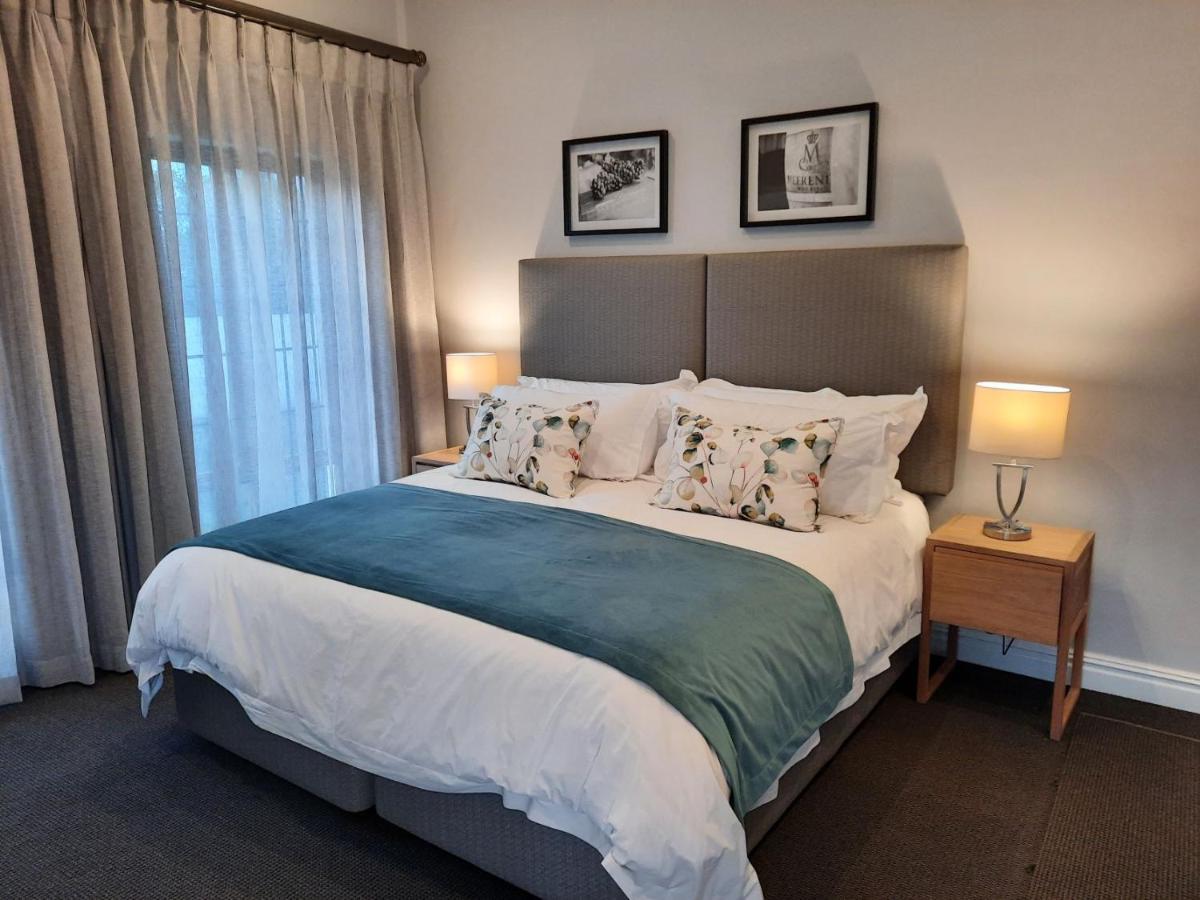 Meerendal Boutique Hotel Durbanville Ngoại thất bức ảnh