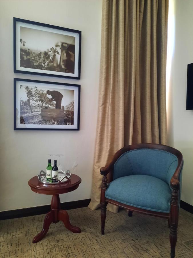 Meerendal Boutique Hotel Durbanville Ngoại thất bức ảnh